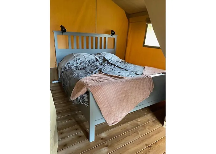 Minicamping De Lindenhoeve - Safaritent Varkentje Nistelrode